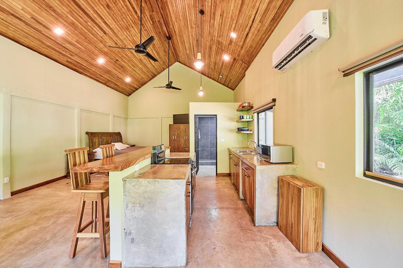 Caripro Apartments Puerto Viejo de Talamanca Экстерьер фото